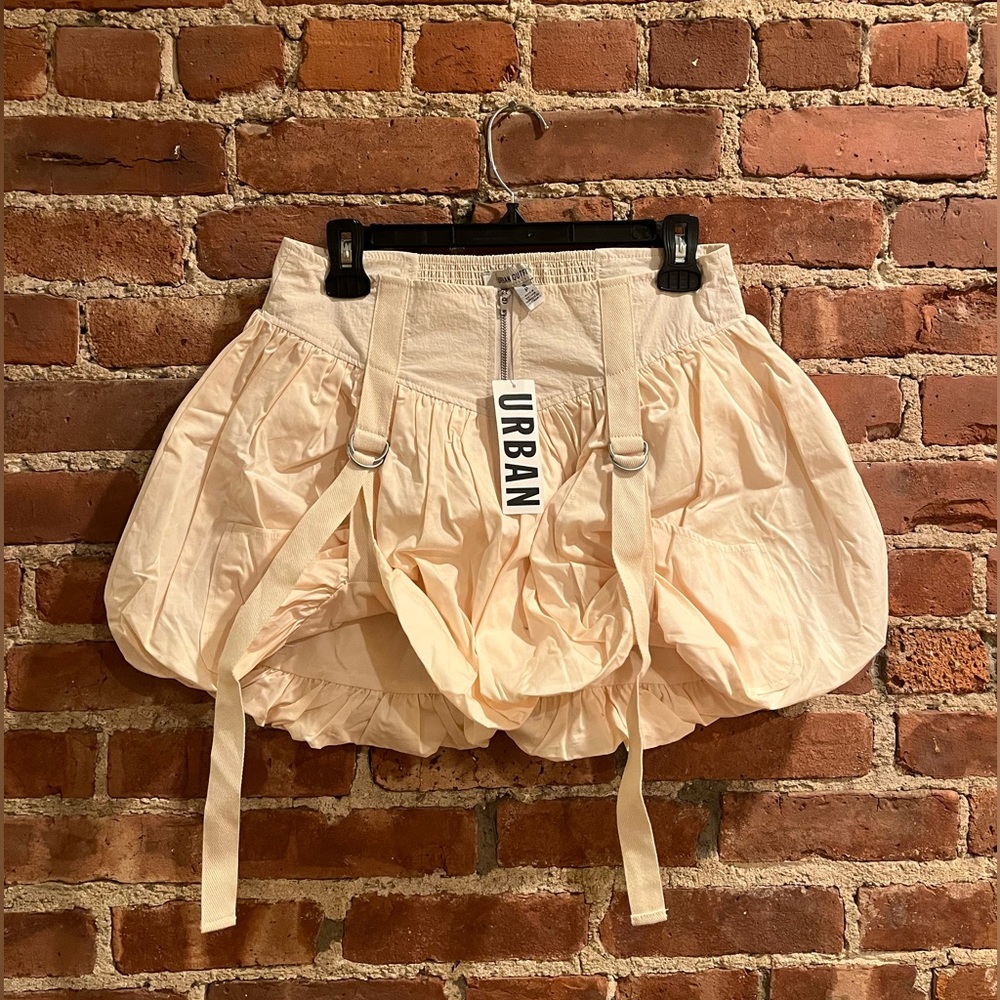 Urban Outfitters Myra Drop-Waist Bubble Mini Skirt, Brand New With Tags!